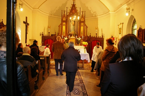 A Katolikus kápolnában tartott szentmisén